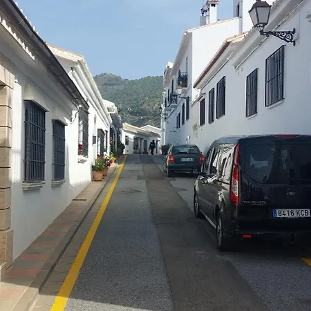 Casa Pura Vida Terraza * Frigiliana